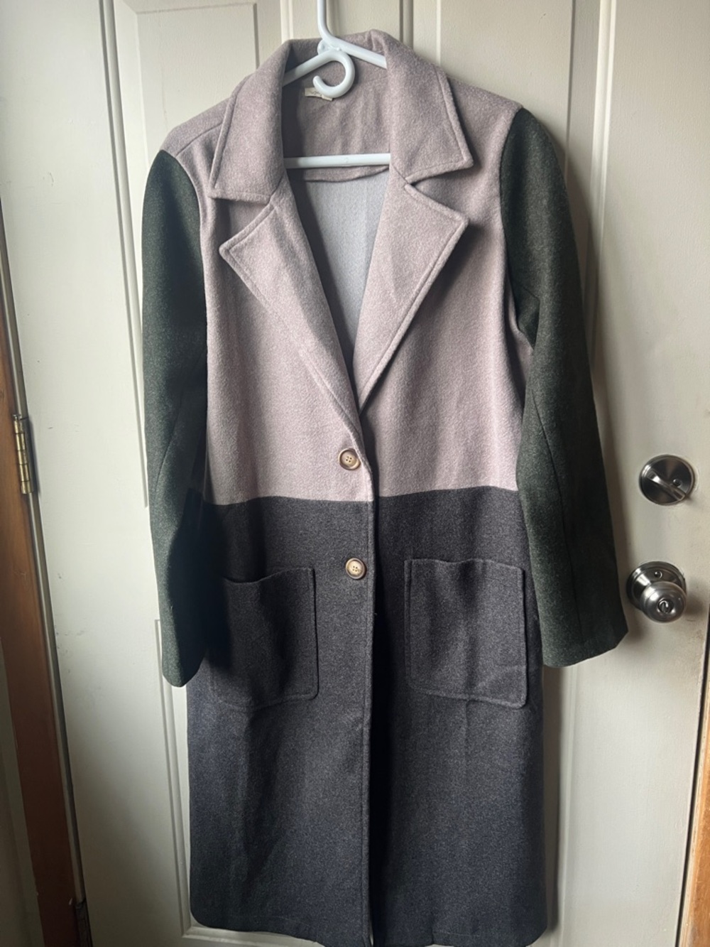 Mystree tri-color medium weight long coat
